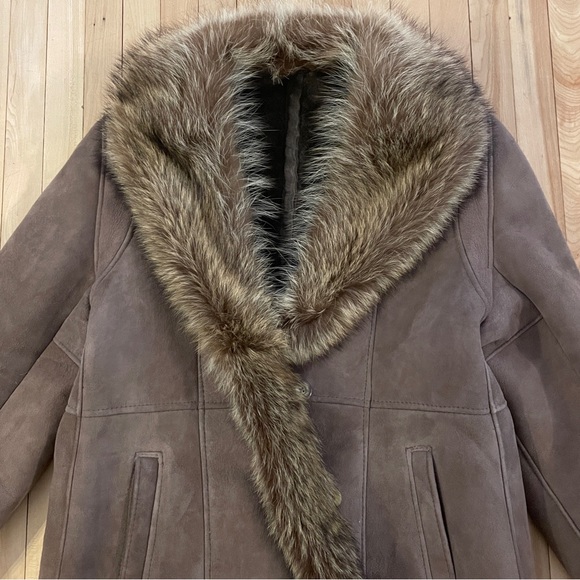 Vintage 1970s Luxurious Lanvin Deep Taupe Fur Collar Suede Coat - Size 14 - Picture 3 of 16